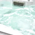 Tatil Evi Waters Edge With Hot Tub *