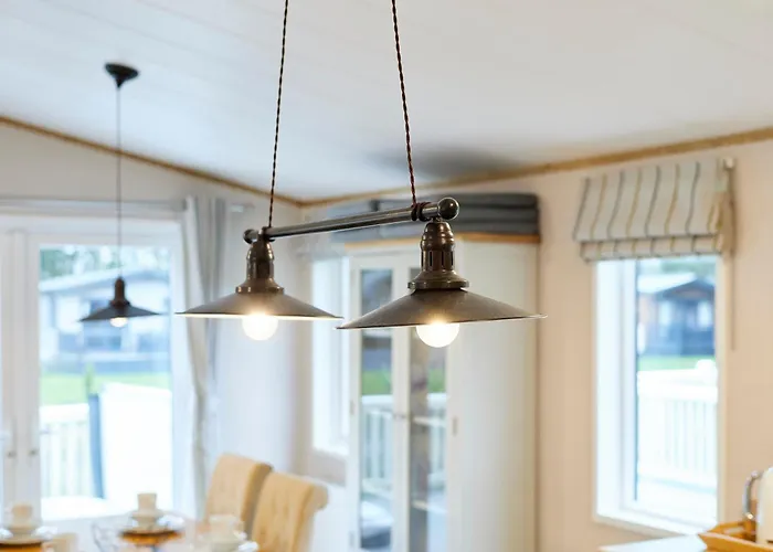 Holiday home Waters Edge With Hot Tub